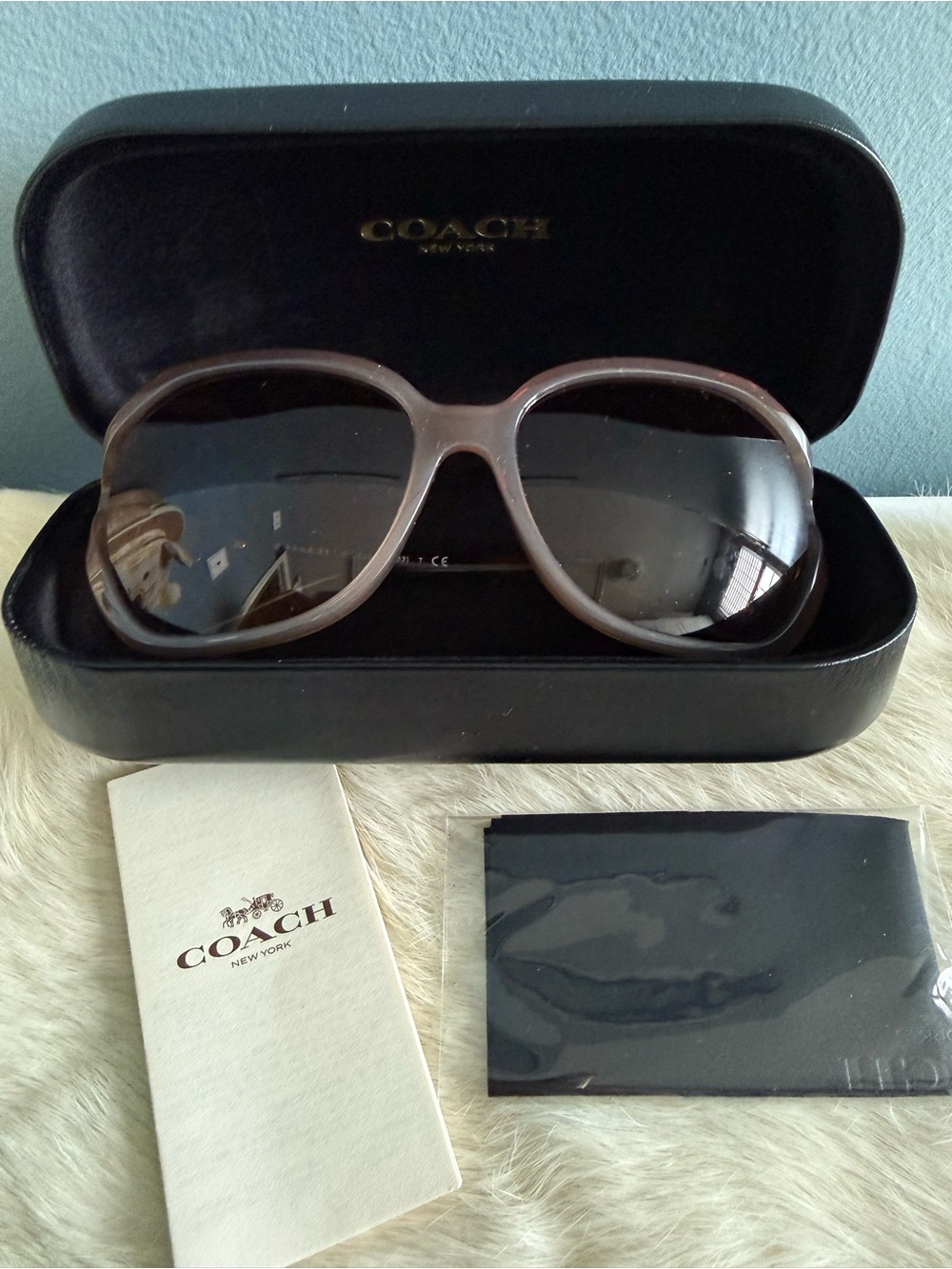 Coach Integration Flower Collection Milky Light Brown Sunglasses